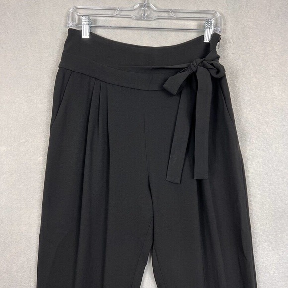 Diane Von Furstenberg Cropped Pants Size 6 Black Crepe Pleated Side Tie Pocket - Picture 4 of 16